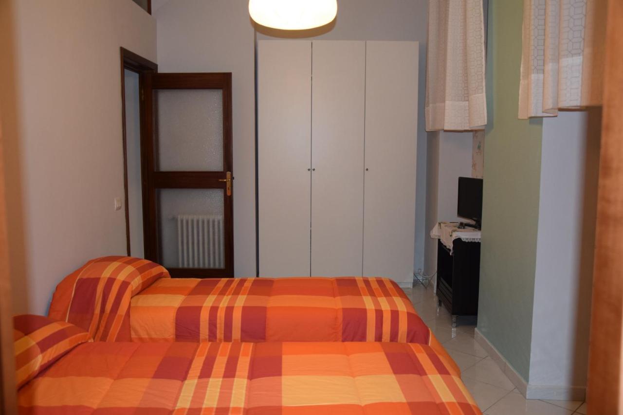 Diana e Atteone Bed & Breakfast Caserta Bagian luar foto